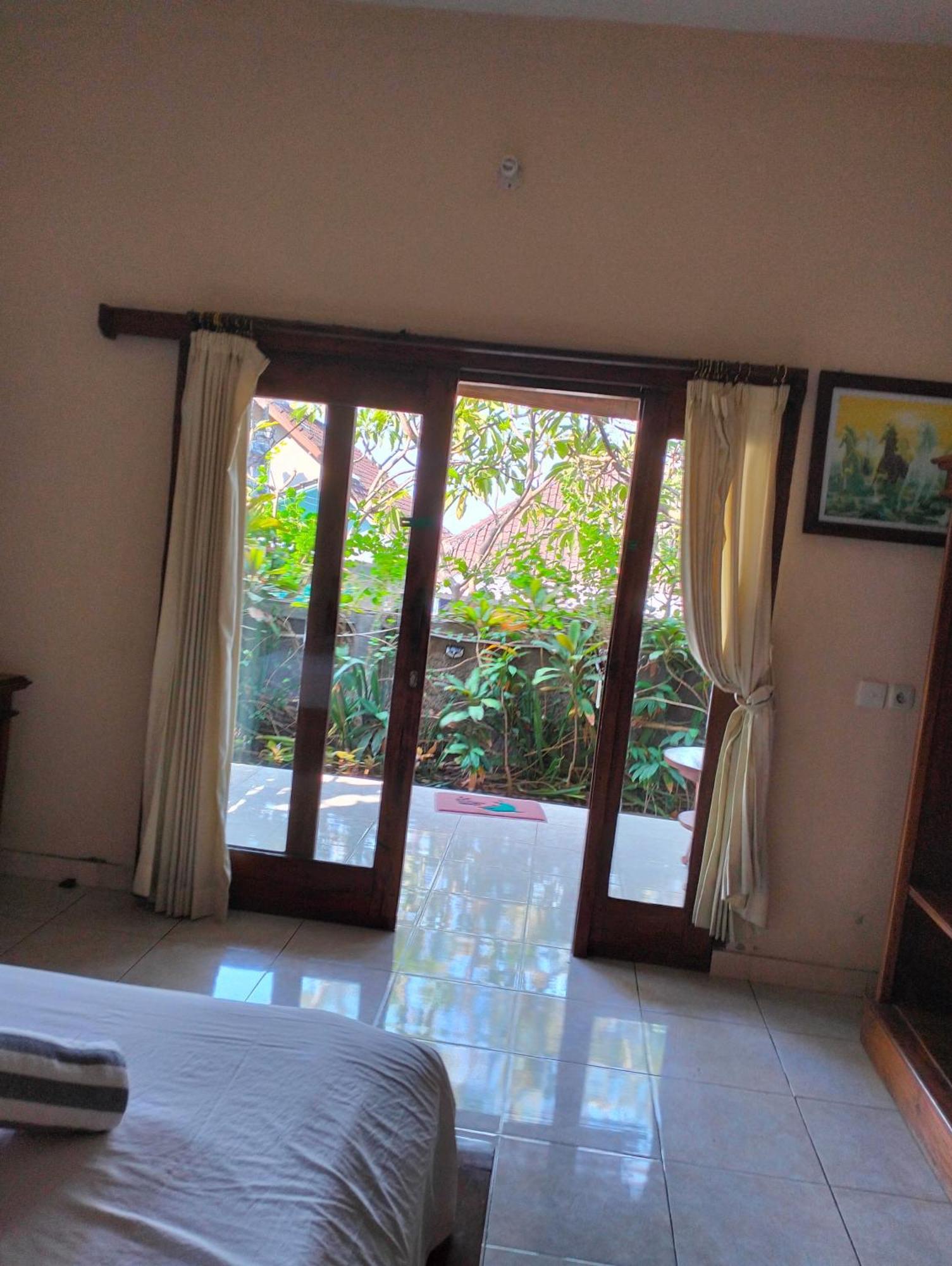 Dharma Yoga Homestay Dan Hostel Amed Esterno foto