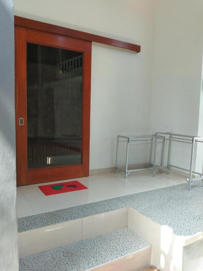 Dharma Yoga Homestay Dan Hostel Amed Esterno foto